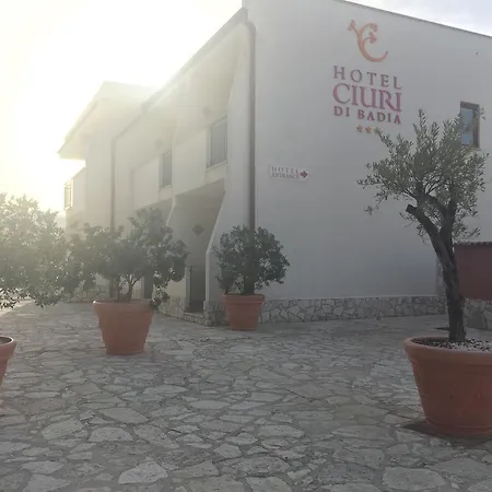 فندق Ciuri Di Badia