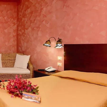 فندق Ciuri Di Badia 3*