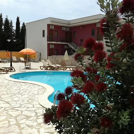 فندق Ciuri Di Badia 3*